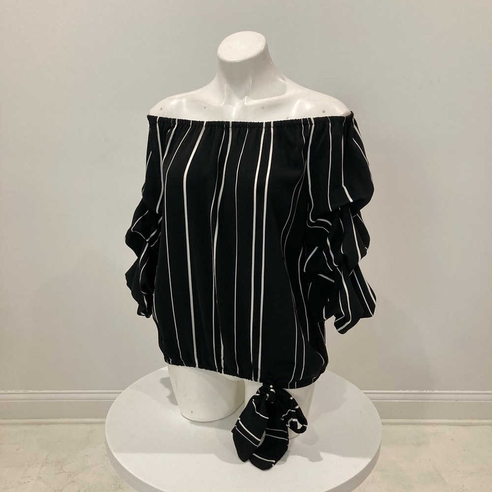 NEW Coco Bianco Black White Striped Off Shoulder Blouse ruffle 3 tier sleeves M